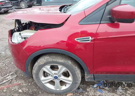 2013 Ford Escape Se z USA, uszkodzony, nr VIN 1FMCU9GX2DUD62978